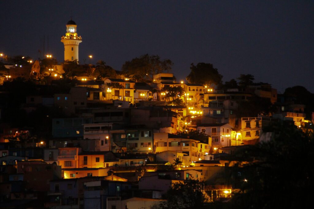 DIA 1 12 Days Andes and Coast